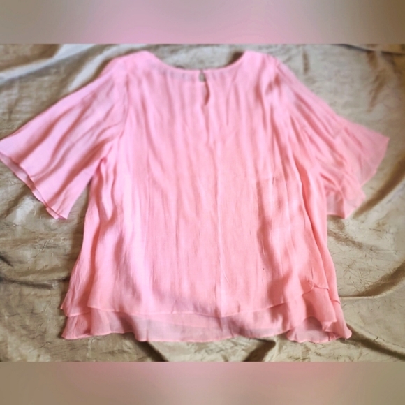 28.  NWT Red Coral Faux Linen Layer Top in Pink - Picture 3 of 6
